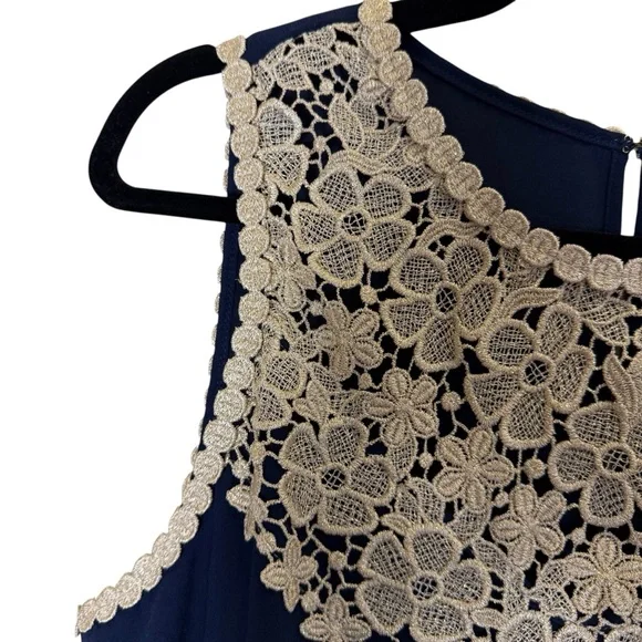 Women’s Lilly Pulitzer Nala Navy Mini Dress with Gold Lace Bib Brocade sz 14 - Picture 2 of 11